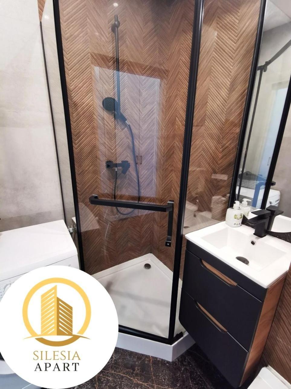 Apartament Szary ティヒ エクステリア 写真